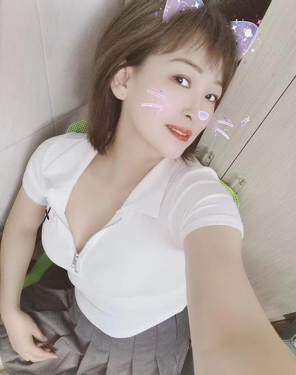 罗湖大奶少妇 叶子